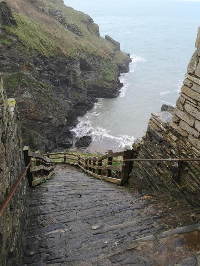 Albergue Dolphins Backpackers Tintagel Exterior foto