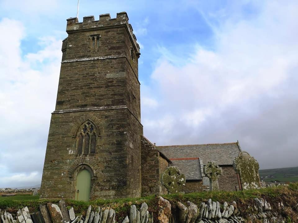 Albergue Dolphins Backpackers Tintagel Exterior foto