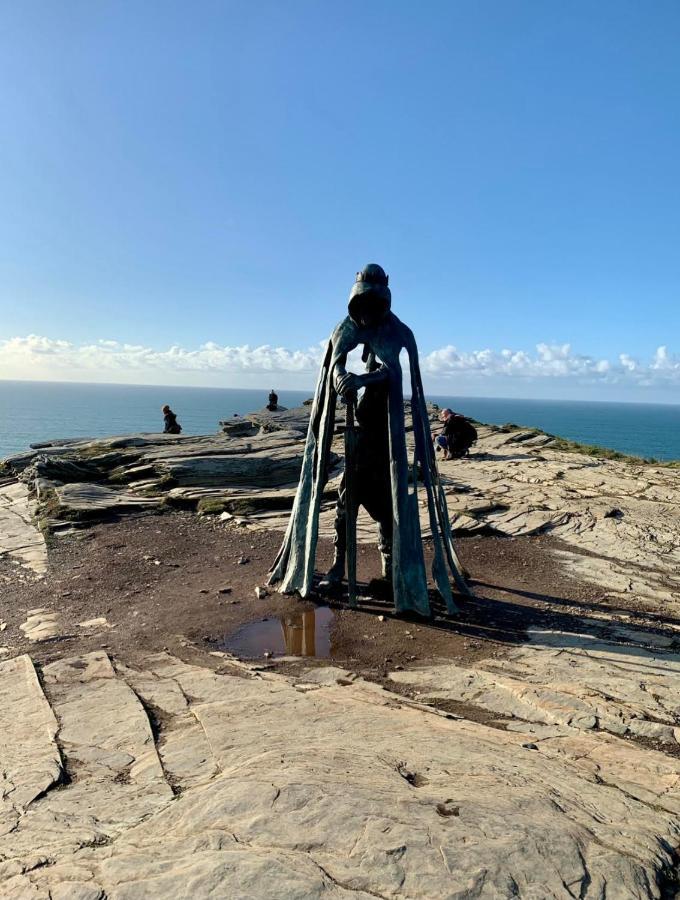 Albergue Dolphins Backpackers Tintagel Exterior foto